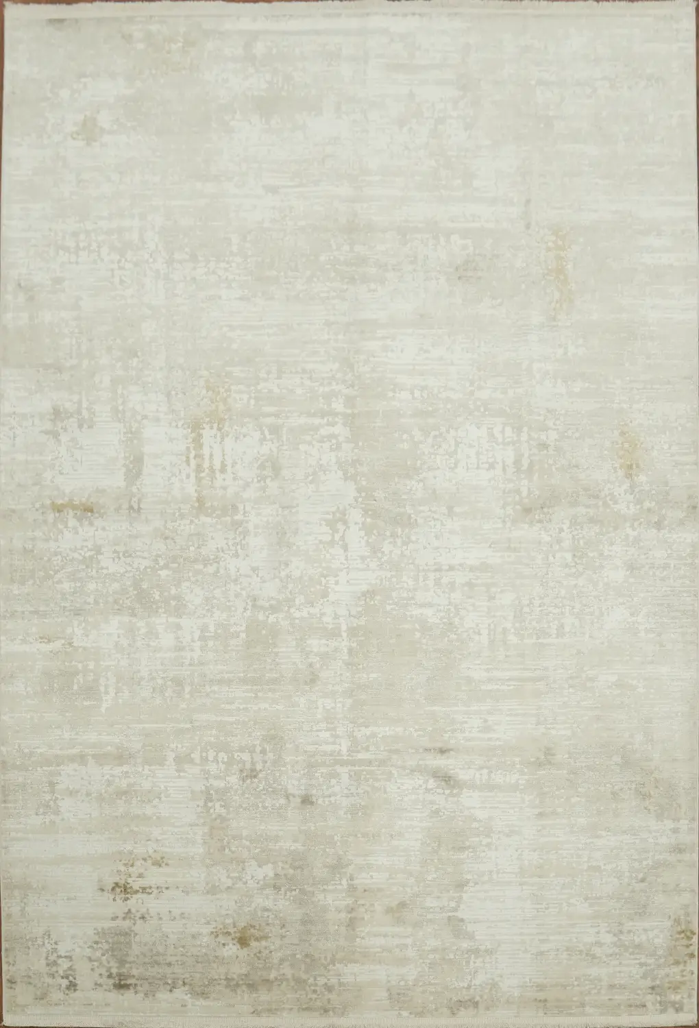 Elegant Light-Beige Rug with Distressed Vintage Charm 5x8