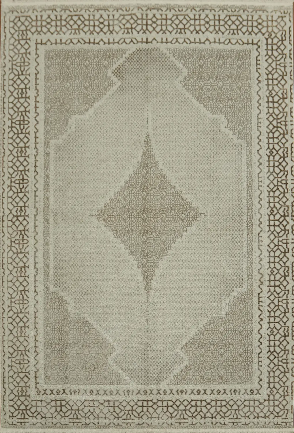 Classic Beige Rug with Intricate Border Design for Living Rooms 5x8