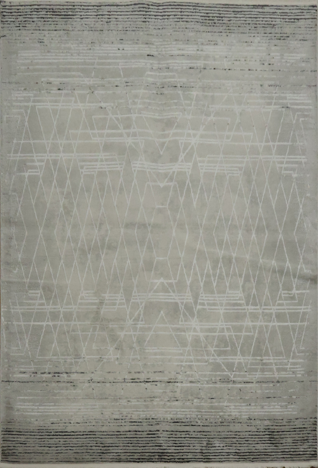 Linear Geometric Rug Contemporary Gray Rug Featuring Linear Geometric Design 5x8