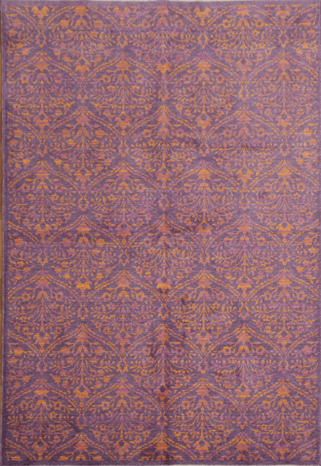 Elegant Lavish Purple Rug with Intricate Floral Patterning 6x9