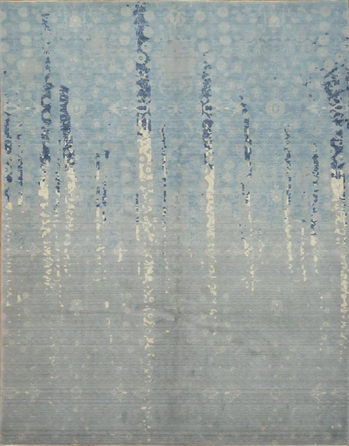 Serene Blue Toned Area Rug with Abstract Gradient Design 8x10