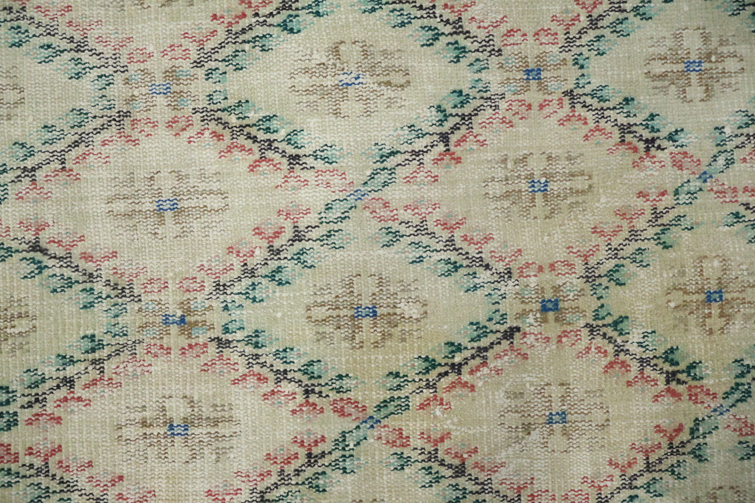 Geometric Vintage Distressed Anatolian Rug 7x9