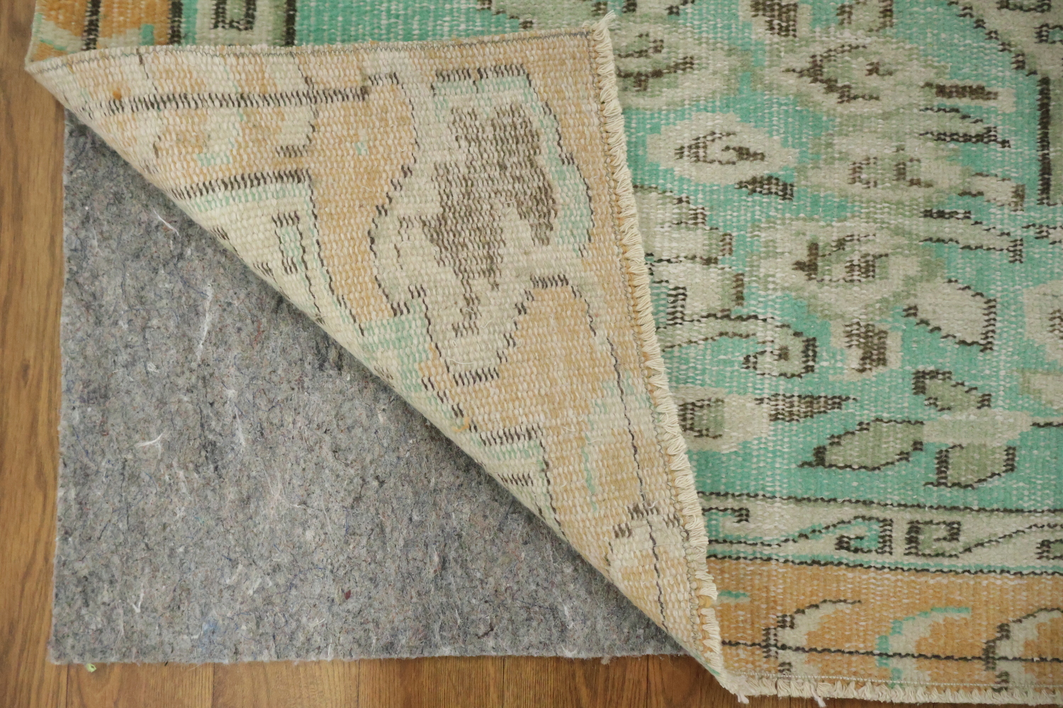 Luxury Wool Vintage Distressed Anatolian Area Rug 6x10
