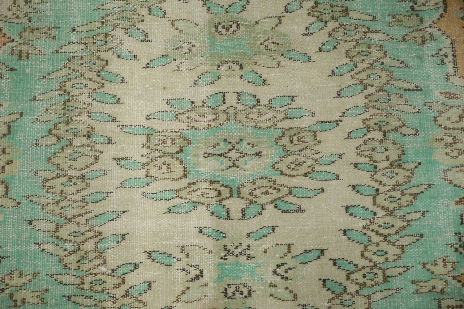 Luxury Wool Vintage Distressed Anatolian Area Rug 6x10