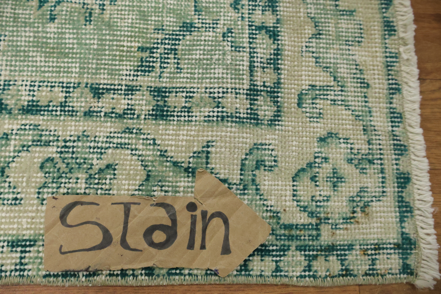 Green Distressed Pattern Rug, Perfect for Classic Home Interiors 4x7
