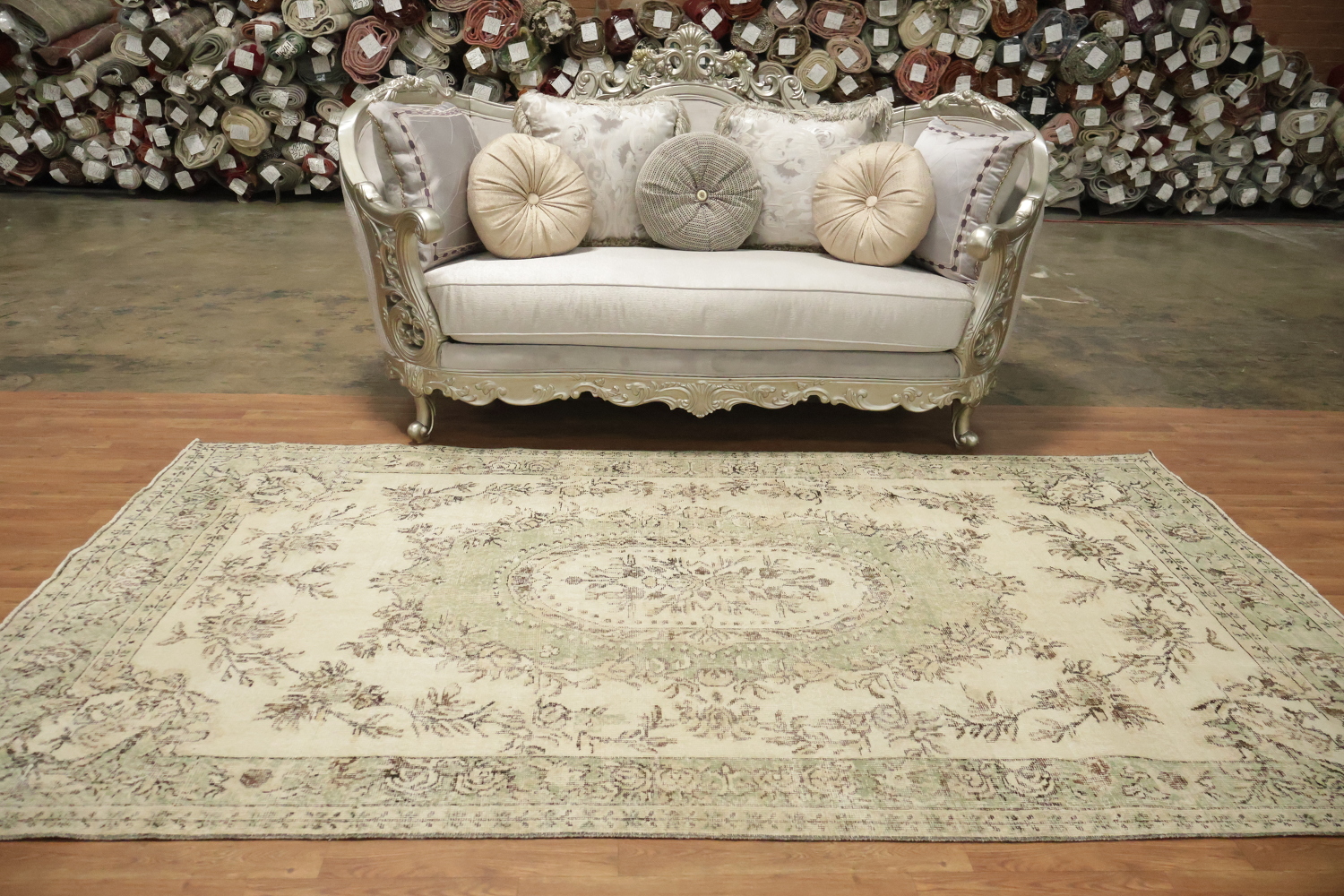 Floral Wool Vintage Distressed Turkish Area Rug 6x10