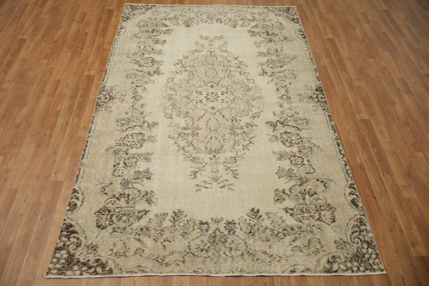 Vintage Distressed Wool Floral Turkish Area Rug 6x9