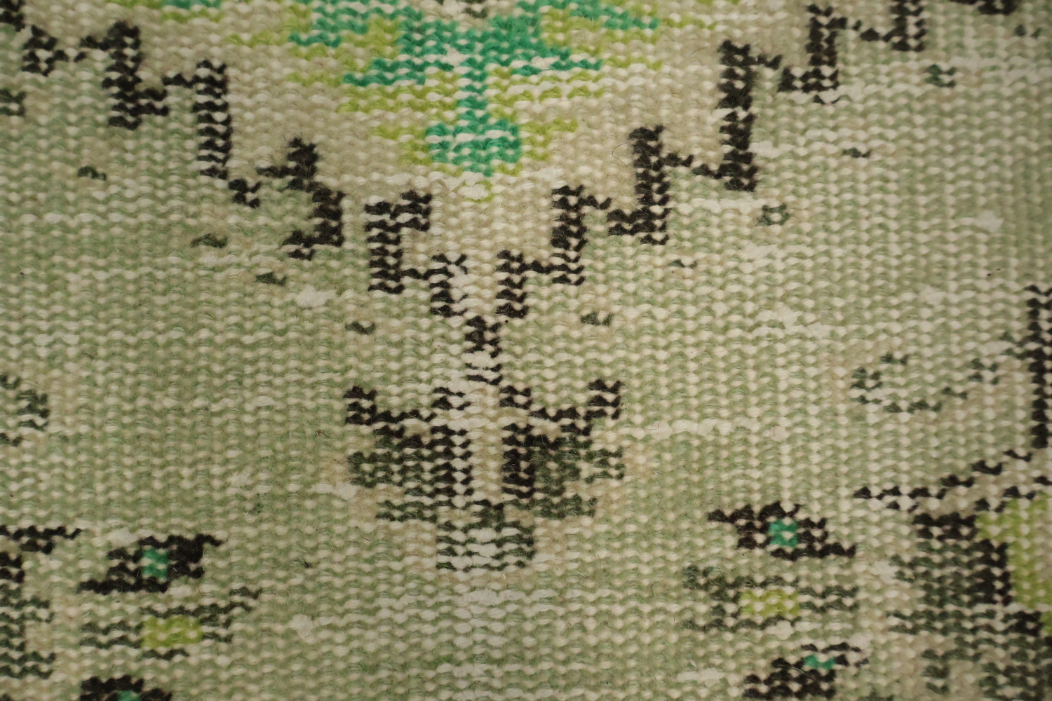 Ornate Floral Motif Area Rug in Green Wool 4x7
