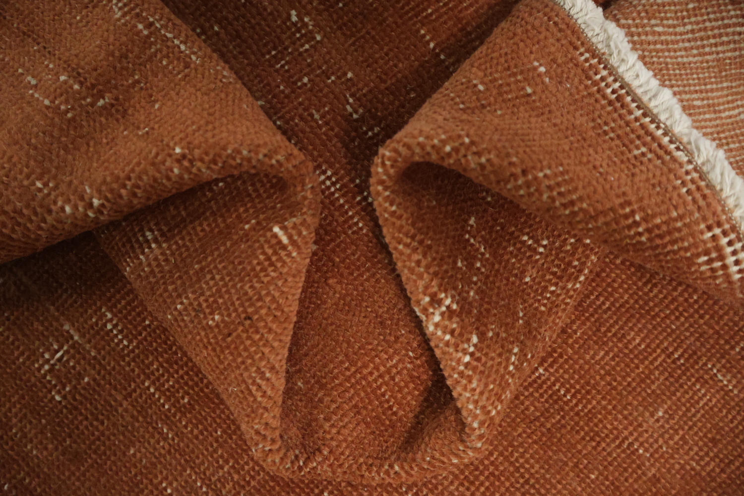 Warm Terracotta Handwoven Rug for Cozy Interiors 5x7