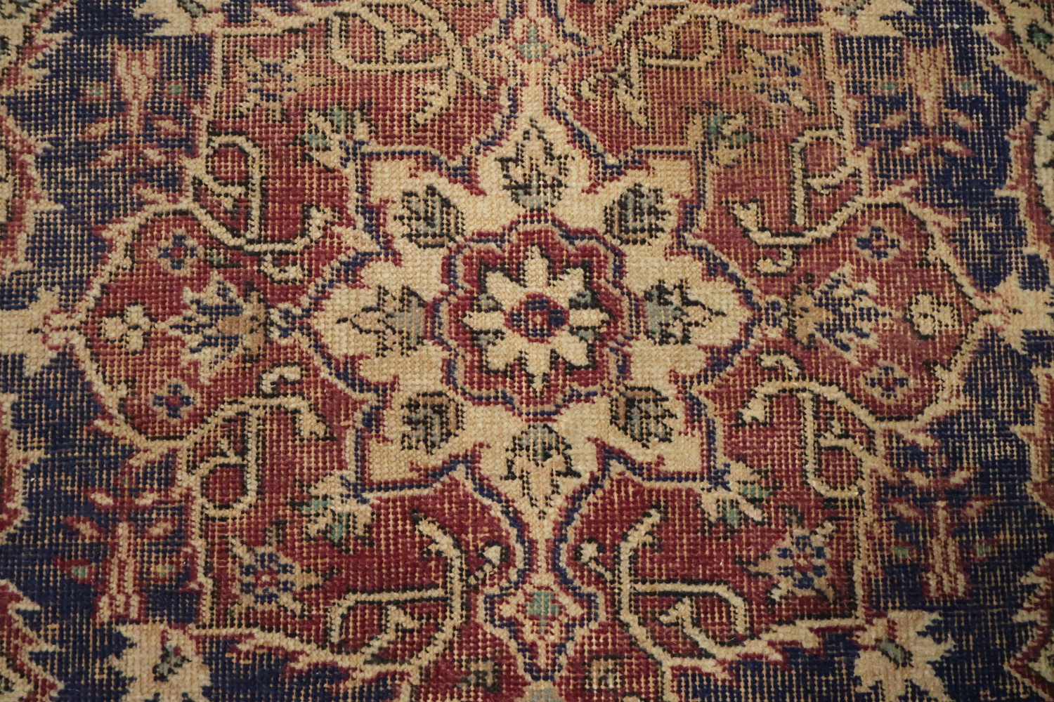 Medallion Vintage Wool Distressed Turkish Area Rug 4x7