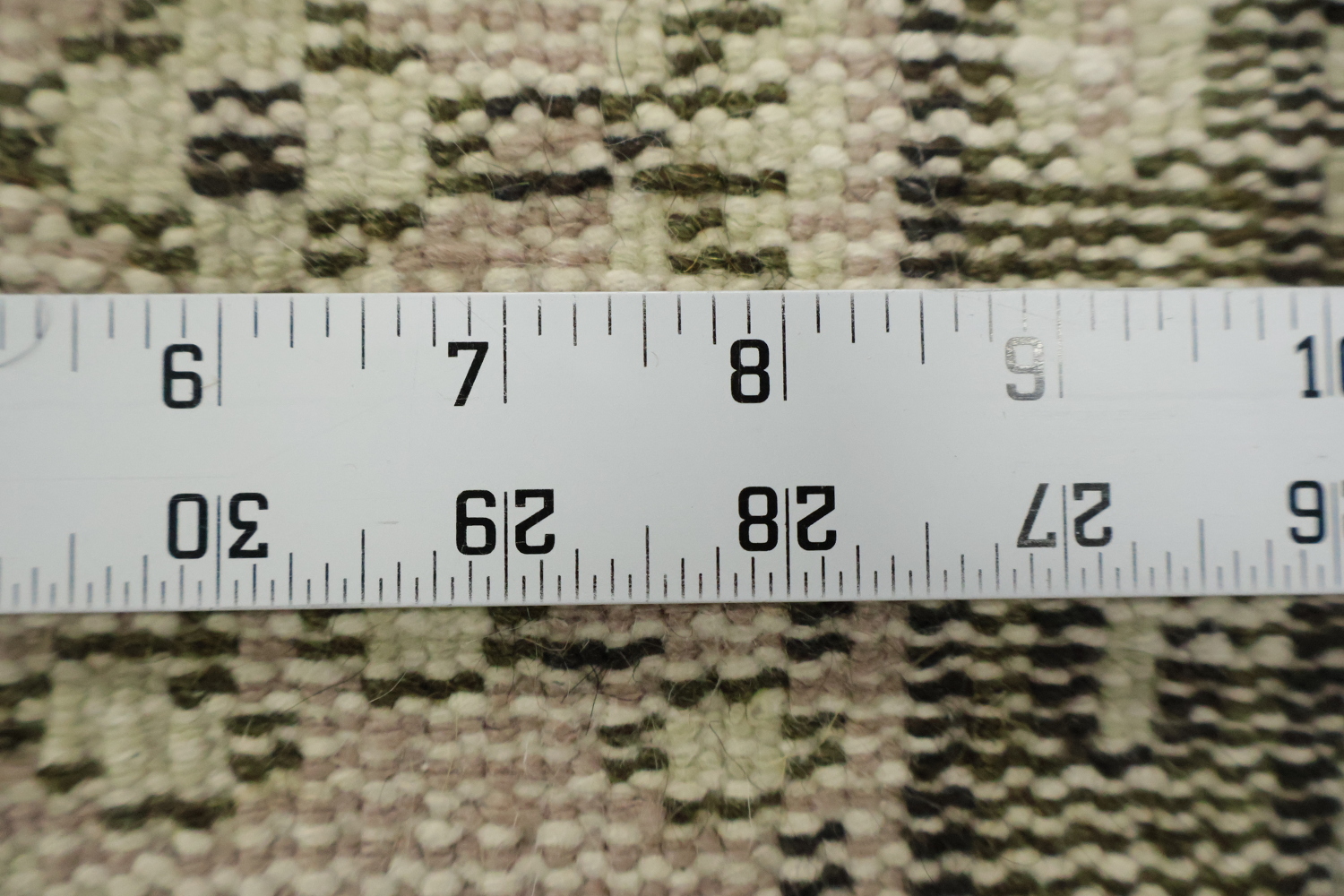 Vintage Elegance: Luxurious Beige and Brown Patterned Rug 6x9