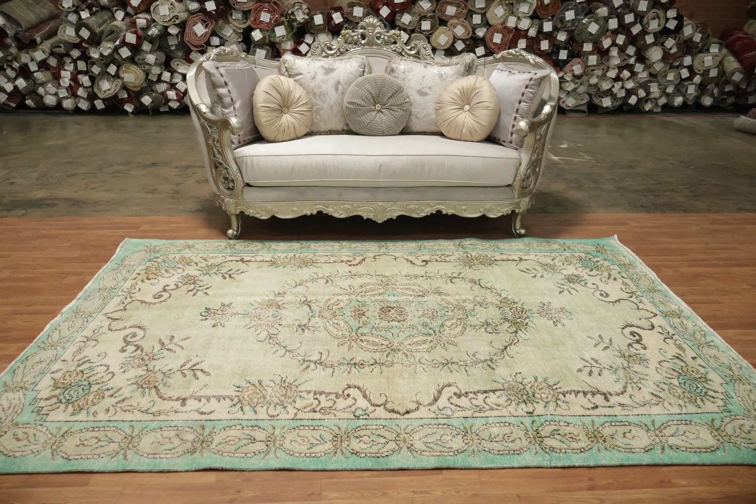 Exquisite Delight: Vintage Green Rug with Ornate Patterns 6x9