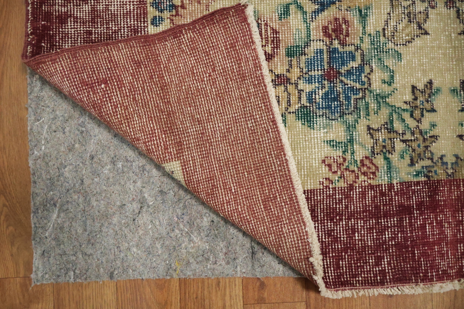 Animal Pictorial Vintage Distressed Turkish Area Rug 4x7