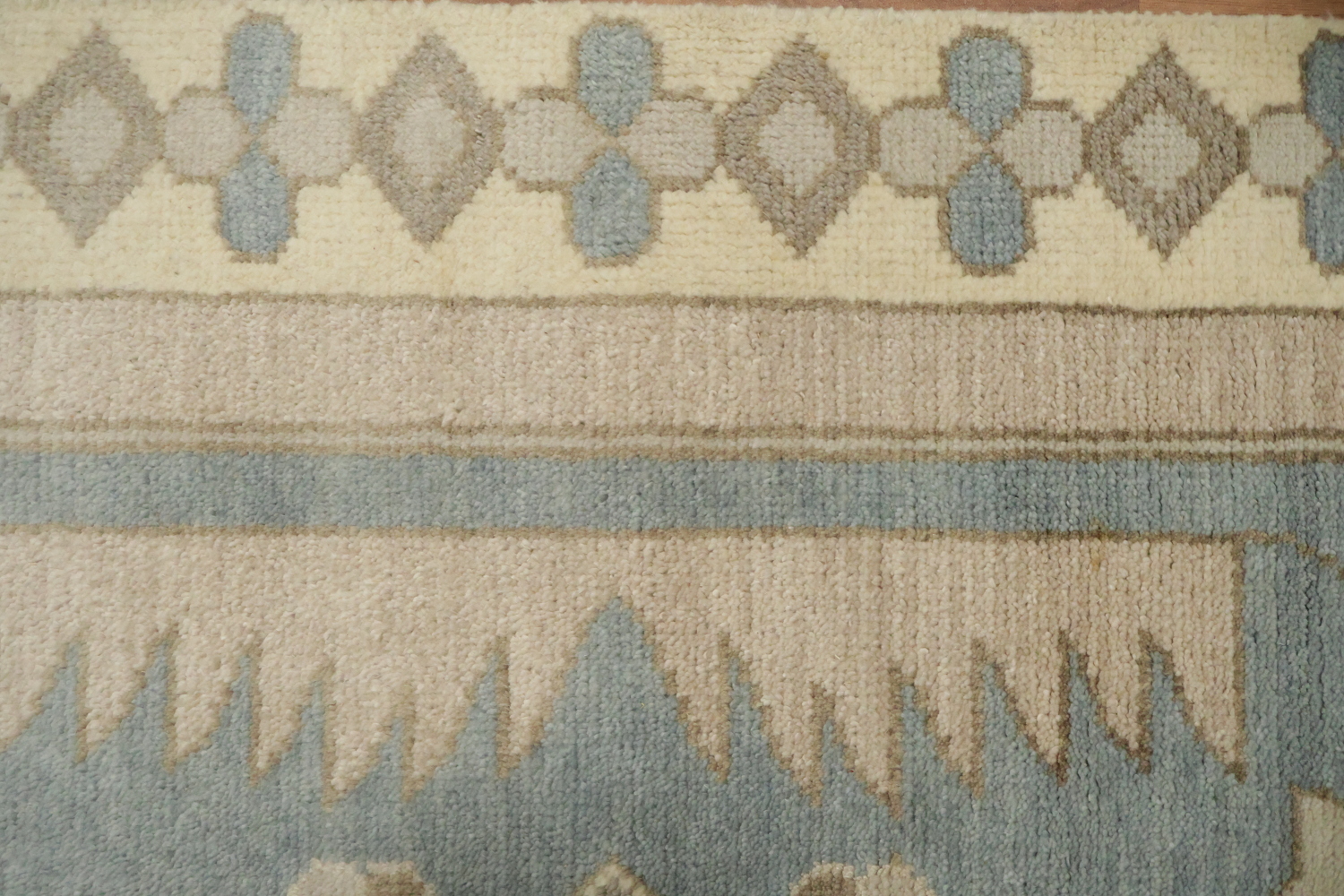 8x10 Oushak Hand-Knotted Wool Rug - Beige and Light Blue