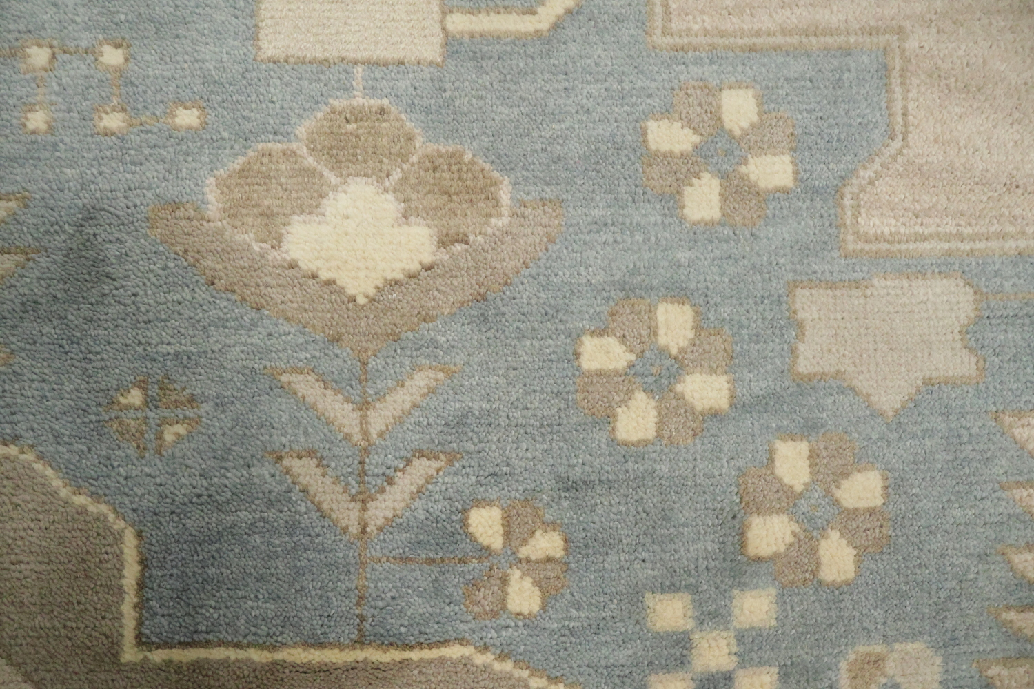 8x10 Oushak Hand-Knotted Wool Rug - Beige and Light Blue