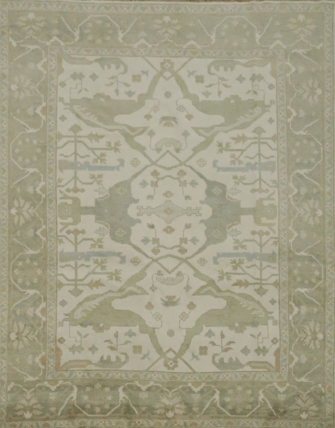 Traditional 8x10 Ivory and Light Green Oushak Hand-Knotted Area Rug