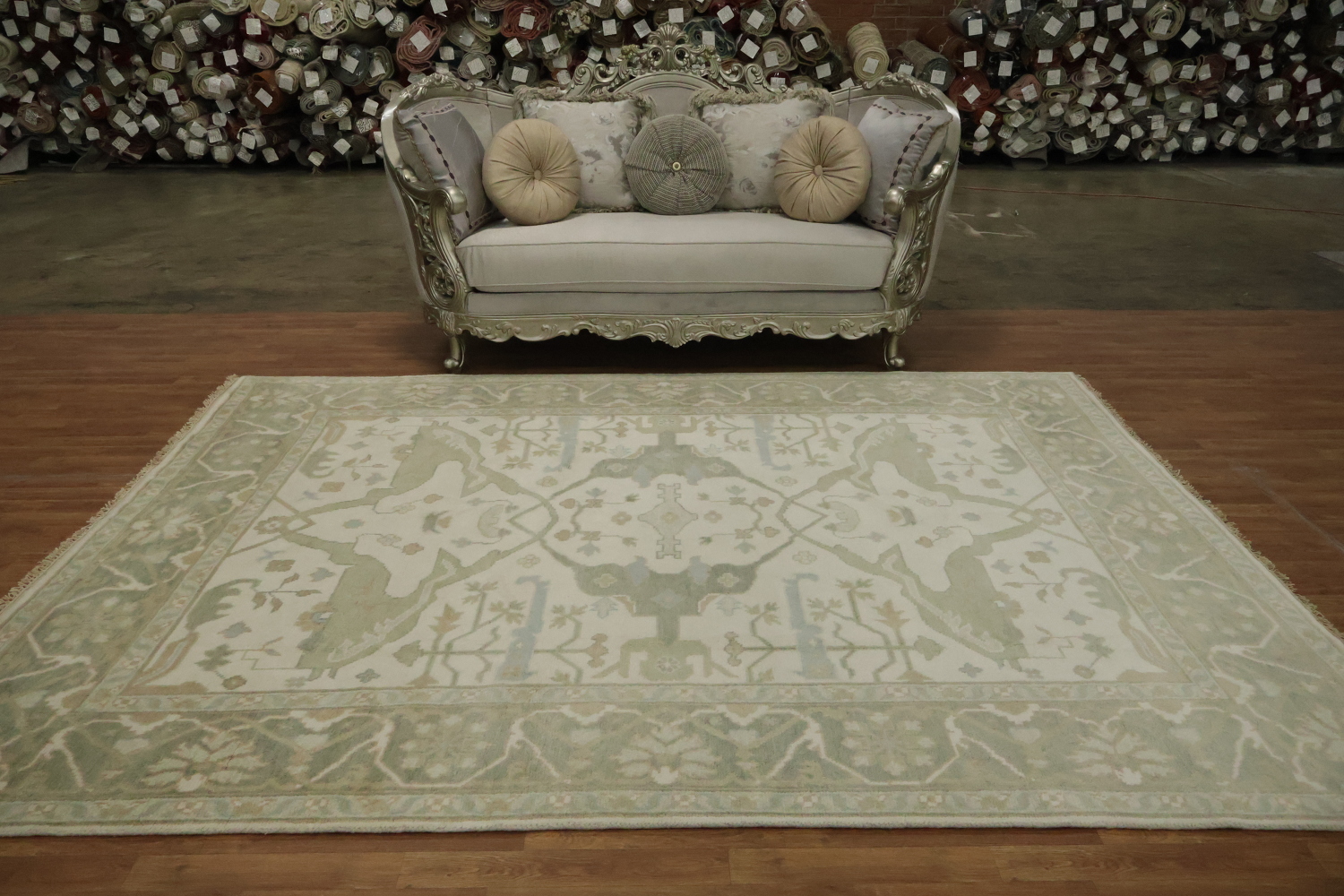 Traditional 8x10 Ivory and Light Green Oushak Hand-Knotted Area Rug