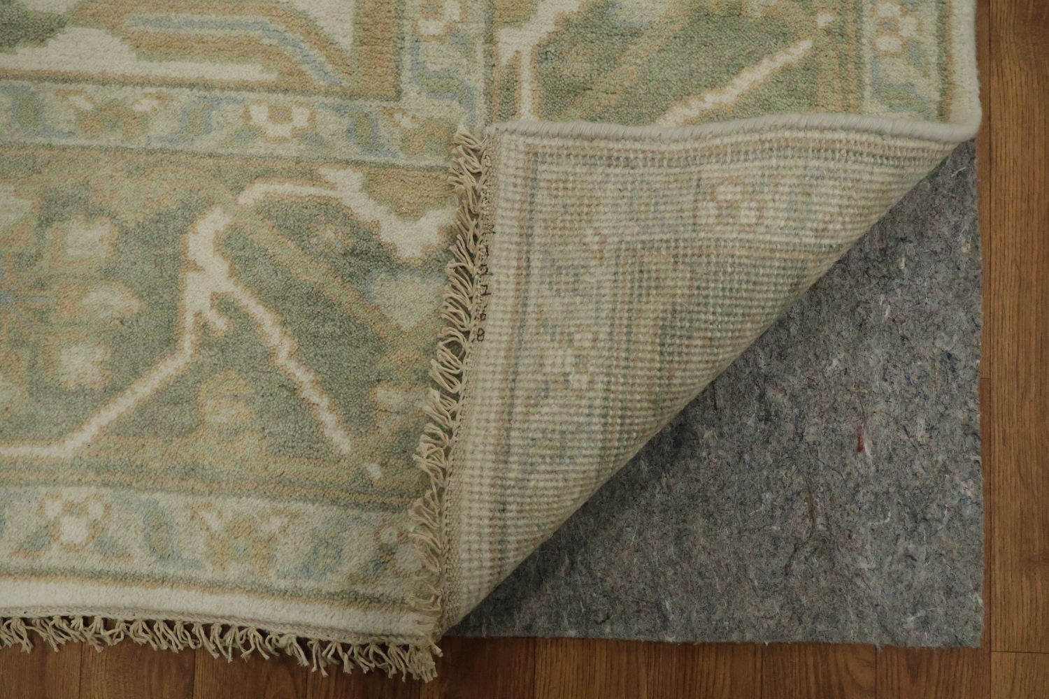 Traditional 8x10 Ivory and Light Green Oushak Hand-Knotted Area Rug