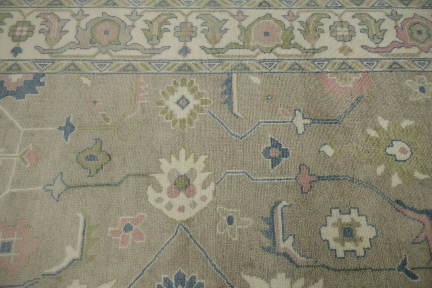 9x12 Oushak Wool Rug | Muted Green & Ivory Traditional Area Rug