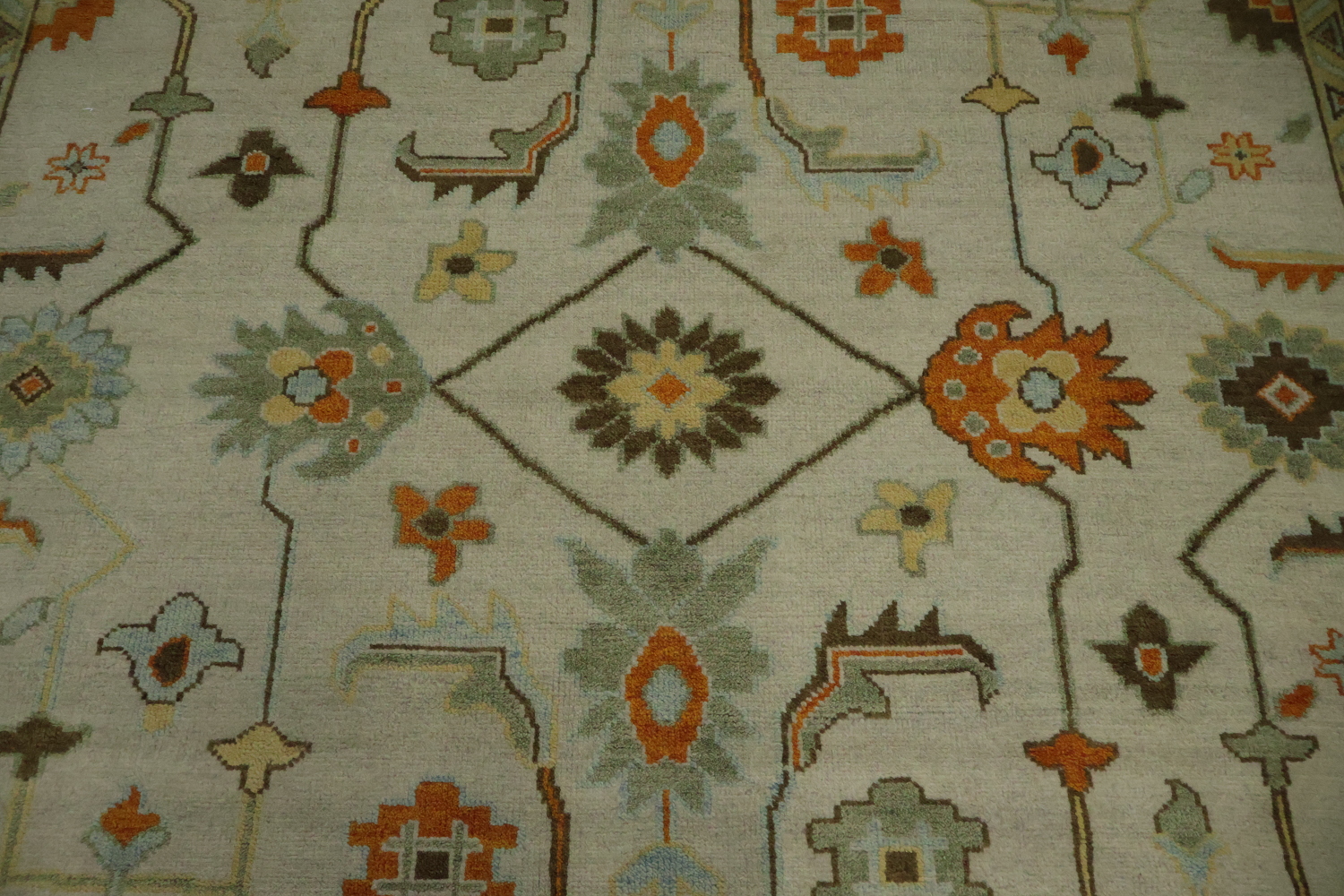 Traditional Oushak Hand Made Ivory and Orange Wool Rug 9x12 ft