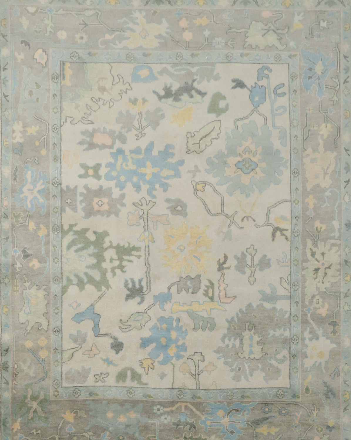 Hand-Knotted 8x10 Ivory Oushak Wool Rug for Living Room
