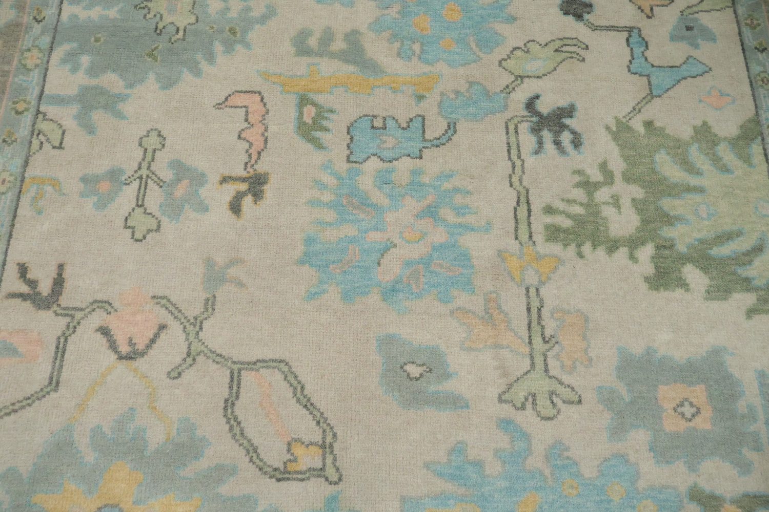 Elegant Pastel Muted Peach Oushak Wool Area Rug 8' x 10'