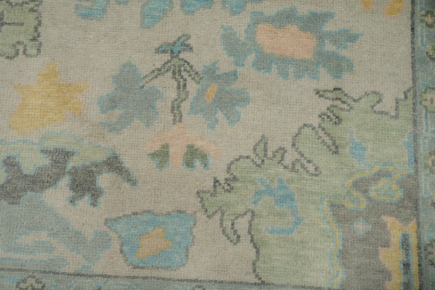 Elegant Pastel Muted Peach Oushak Wool Area Rug 8' x 10'
