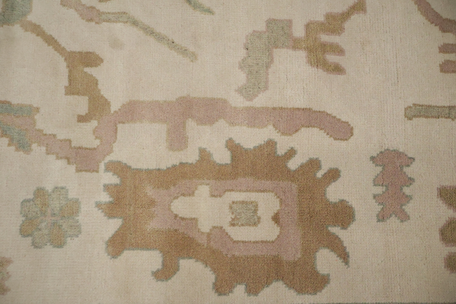 Beige Neutral Toned Oushak Indian Rug with Traditional Designs 9' x 12'