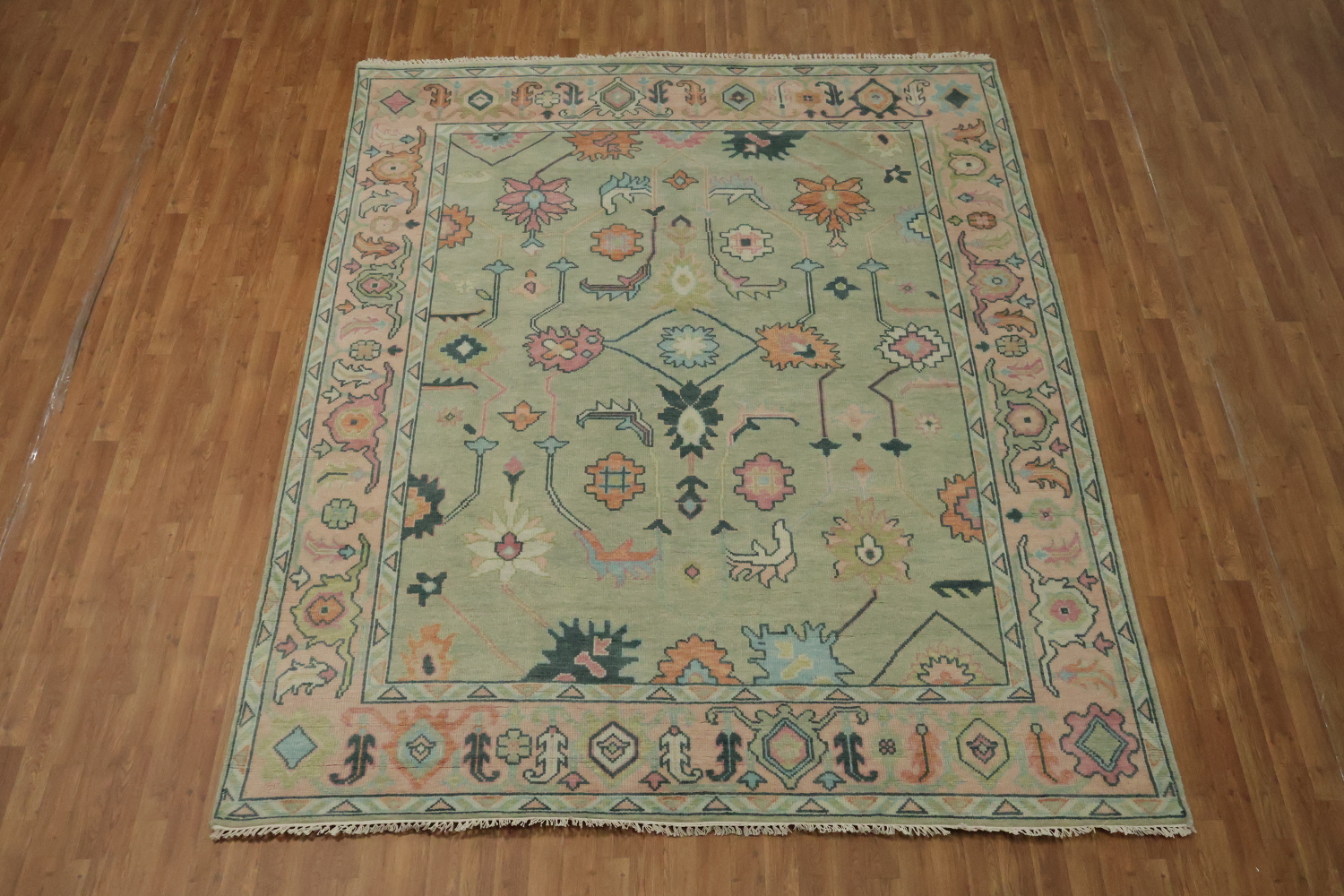 8x10 Light Green & Ivory Oushak Rug - Hand-Knotted Indian Wool Rug