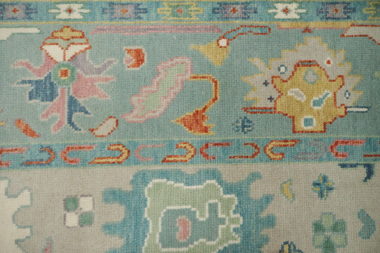 Grey and Blue 8x10 Oushak Traditional Rug, Hand-Knotted Wool Pile