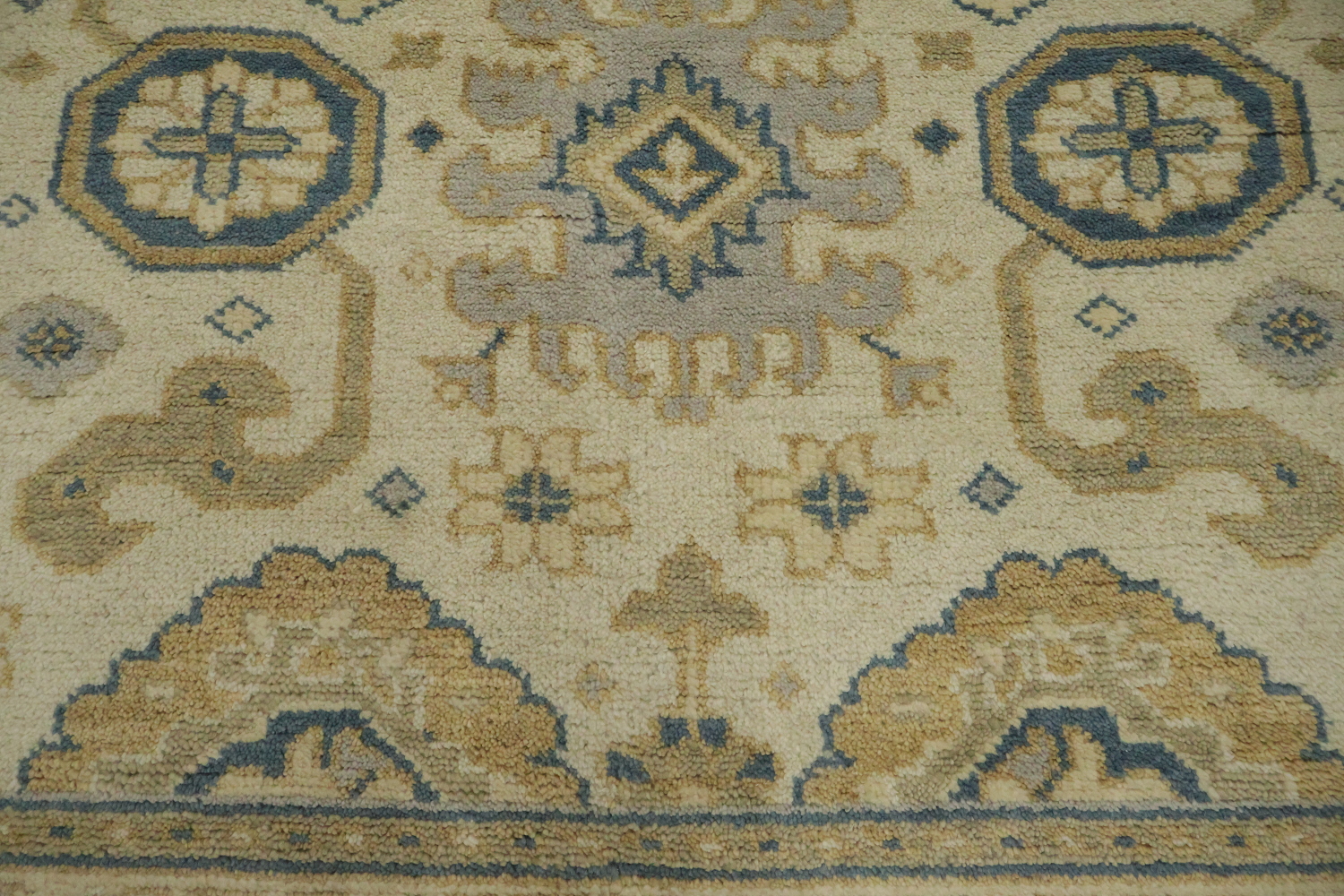 Traditional Blue and Beige Oushak Floral Wool Rug 8' x 10'