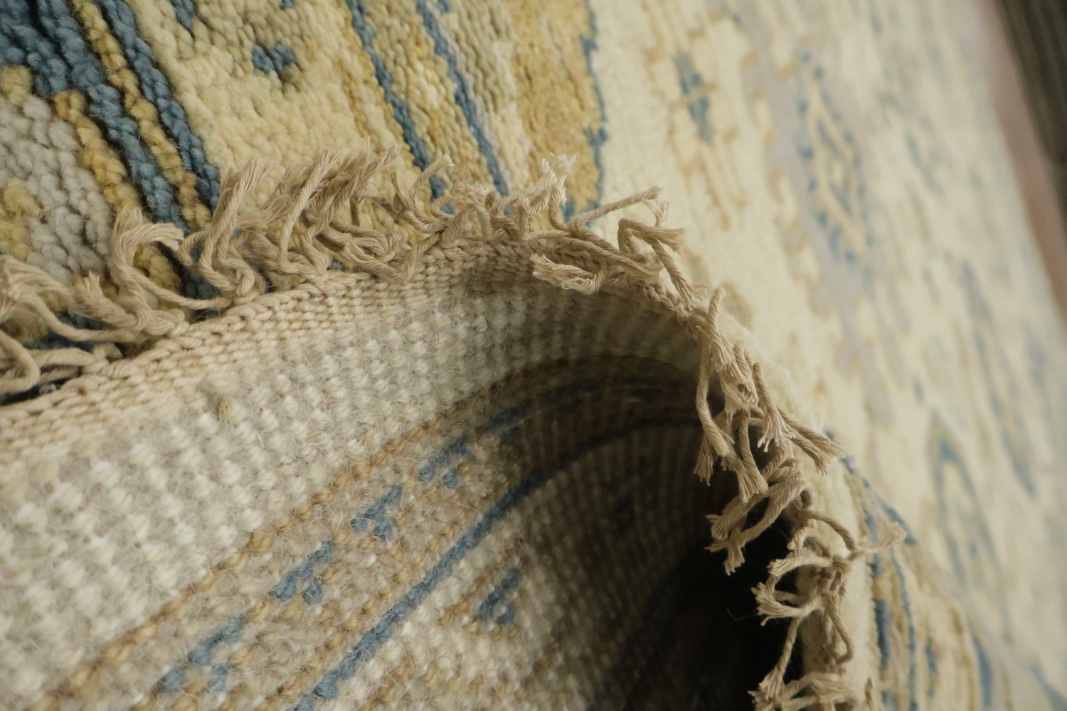 Traditional Blue and Beige Oushak Floral Wool Rug 8' x 10'