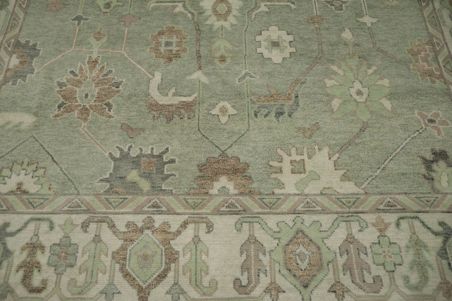 Traditional Green Oushak Wool Living Room Rug 9' x 12'