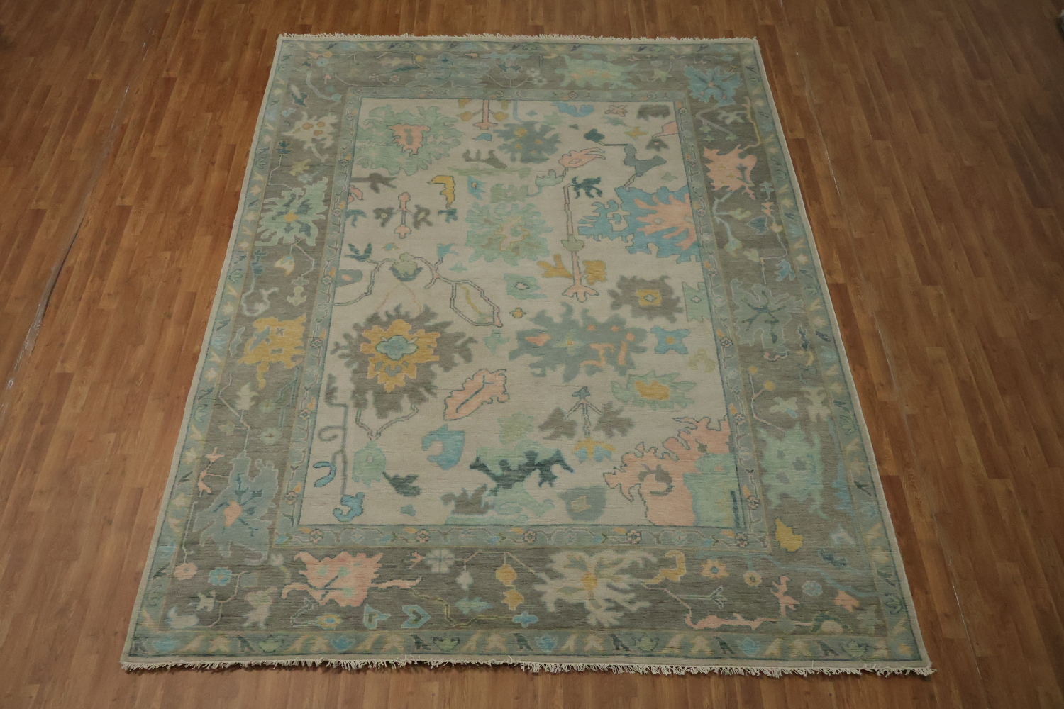 Exquisite Turquoise and Pastel Oushak Hand-made Wool Rug 9' x 12'