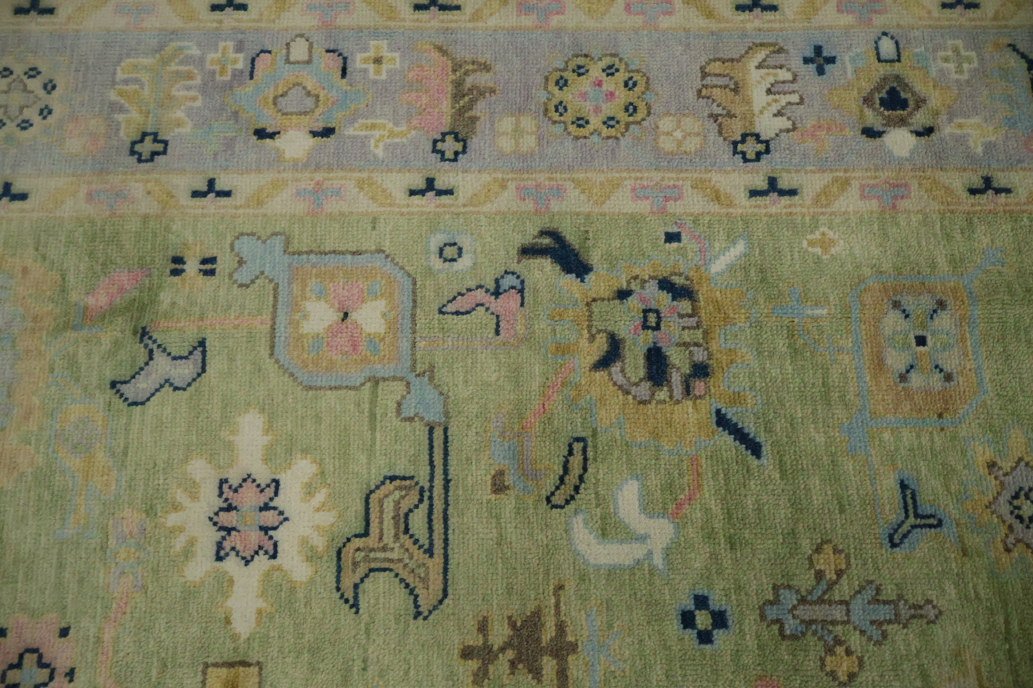 Vibrant Pistachio Green and Blue Oushak Hand-made Wool Rug 8' x 10'