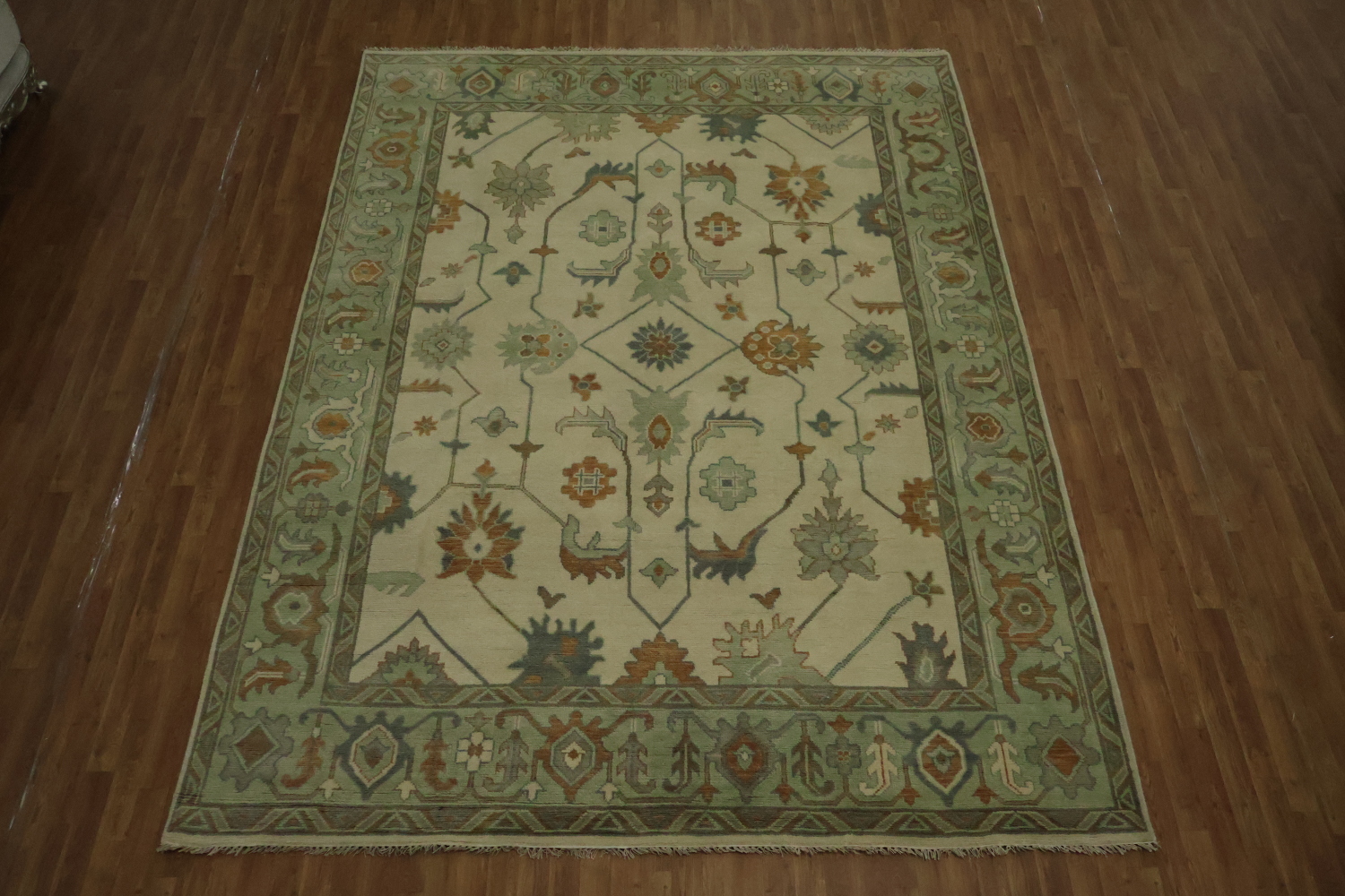 Traditional 9x12 Oushak Hand-Knotted Wool Rug in Ivory & Green