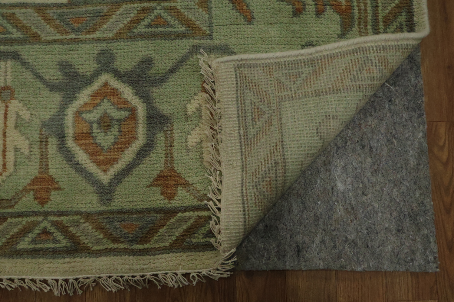 Traditional 9x12 Oushak Hand-Knotted Wool Rug in Ivory & Green