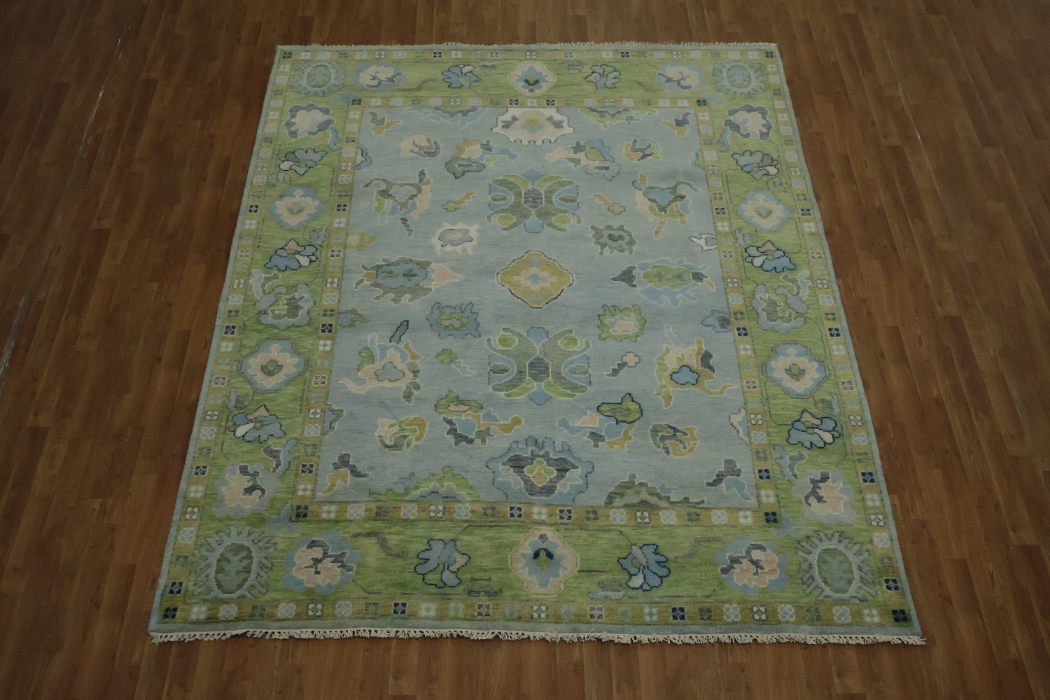 8x10 Blue/Green Traditional Living Room Area Rug