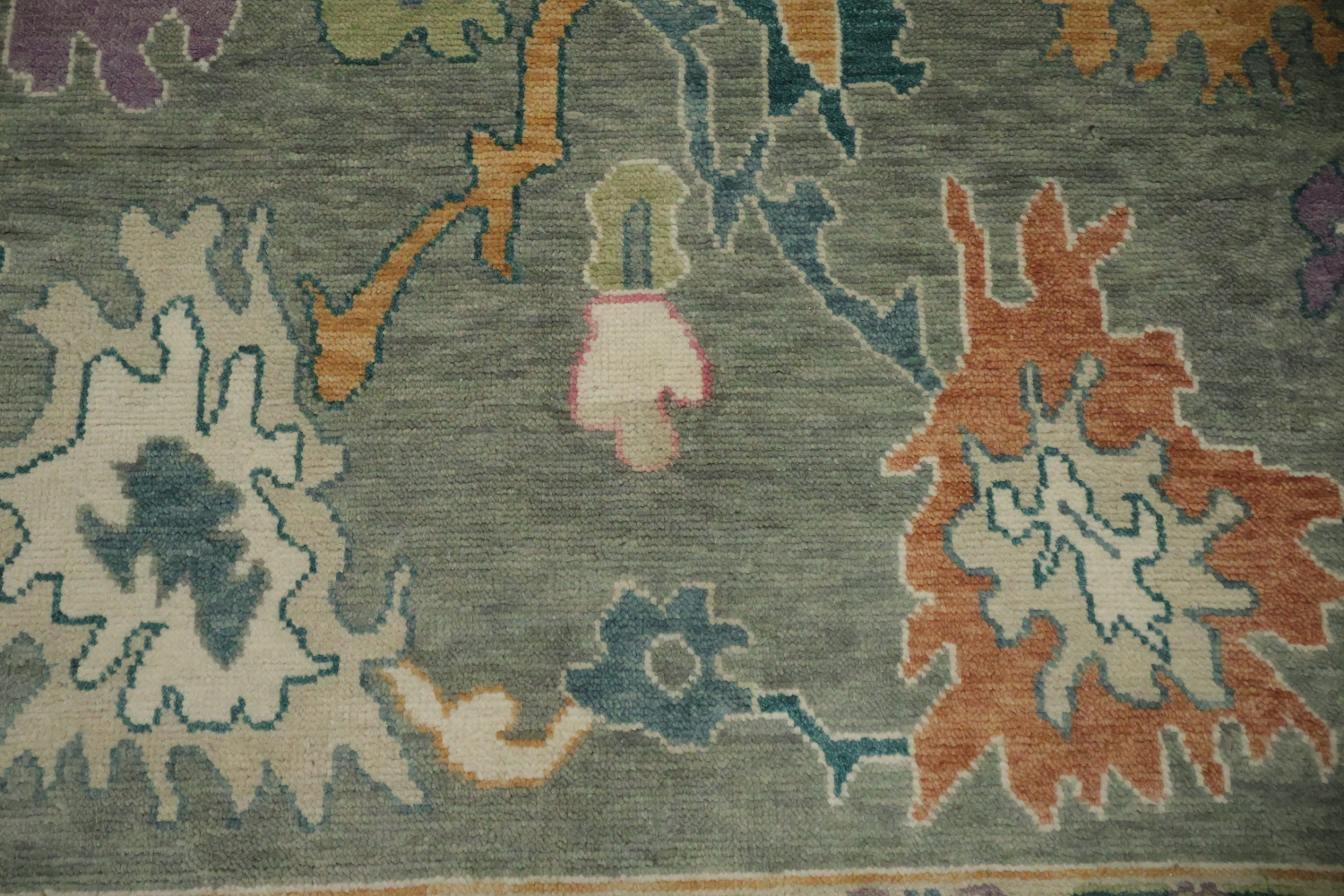 Traditional 9x12 Oushak Hand-Knotted Area Rug - Gray/Ivory Wool