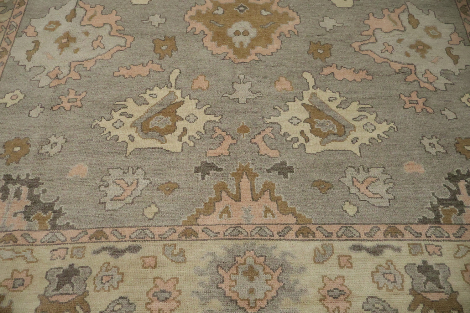 Traditional Oushak Grey and Pink Area Rug 9x12
