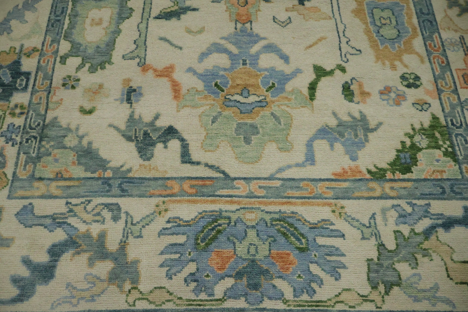 Ivory and Blue Oriental Rug Perfect for Living Room Ambiance 8' x 10'