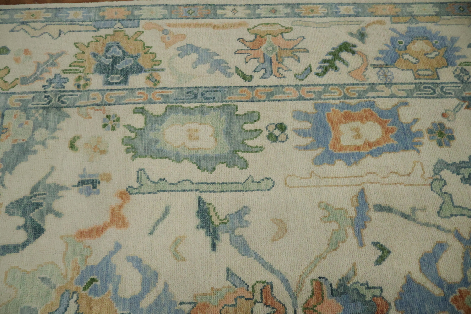 Ivory and Blue Oriental Rug Perfect for Living Room Ambiance 8' x 10'