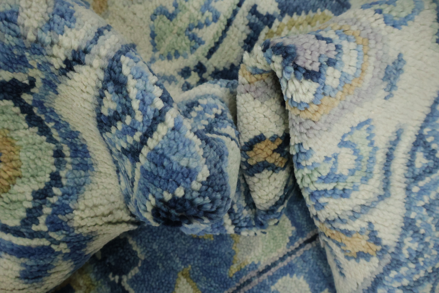 Premium 8x10 Blue Oushak Rug - Hand-Made Wool Traditional Area Rug