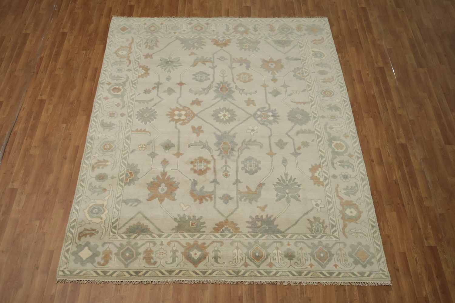 Traditional Earth-Tone Beige Oushak Wool Area Rug 8x10