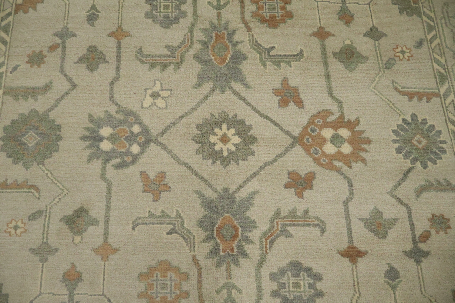 Traditional Earth-Tone Beige Oushak Wool Area Rug 8x10