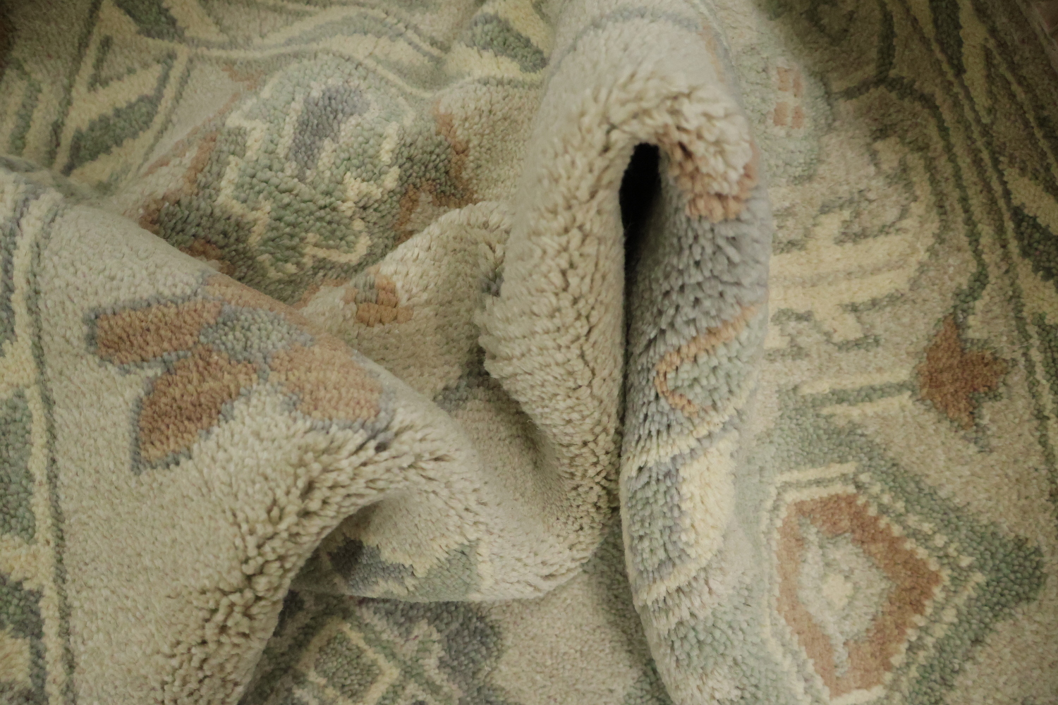 Traditional Earth-Tone Beige Oushak Wool Area Rug 8x10