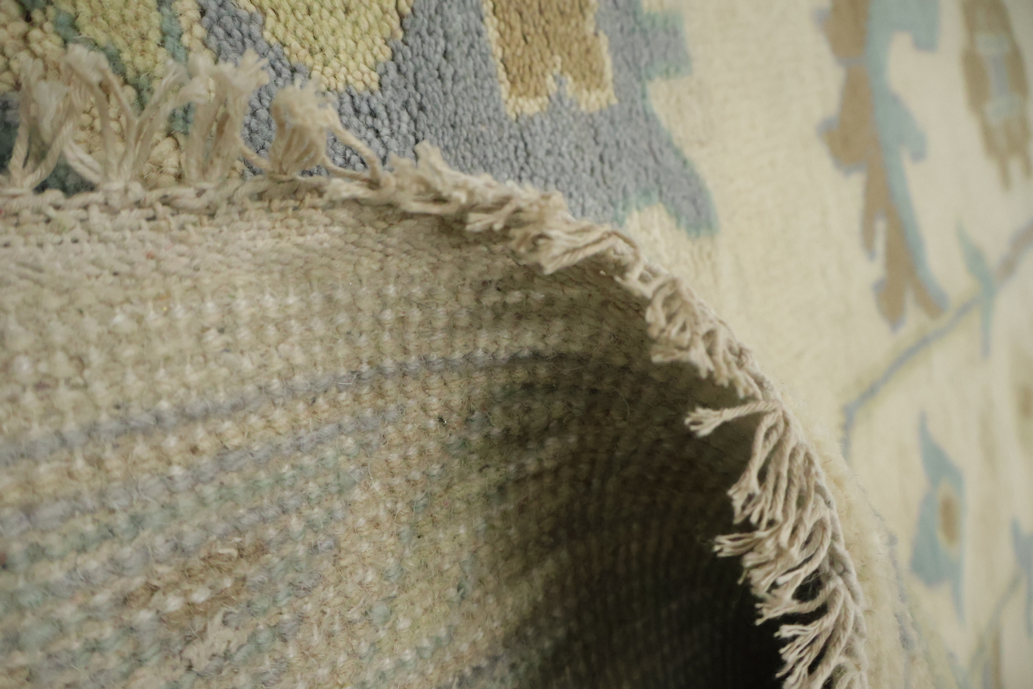 Beige with Blue Border Oushak Hand-Knotted Wool Rug 9' x 12'