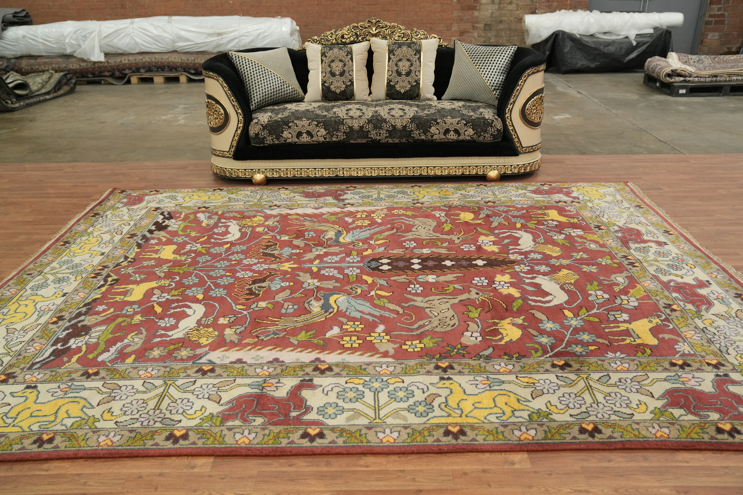 9x12 Traditional Animal Pictorial Oriental Rug - Crimson Red Wool