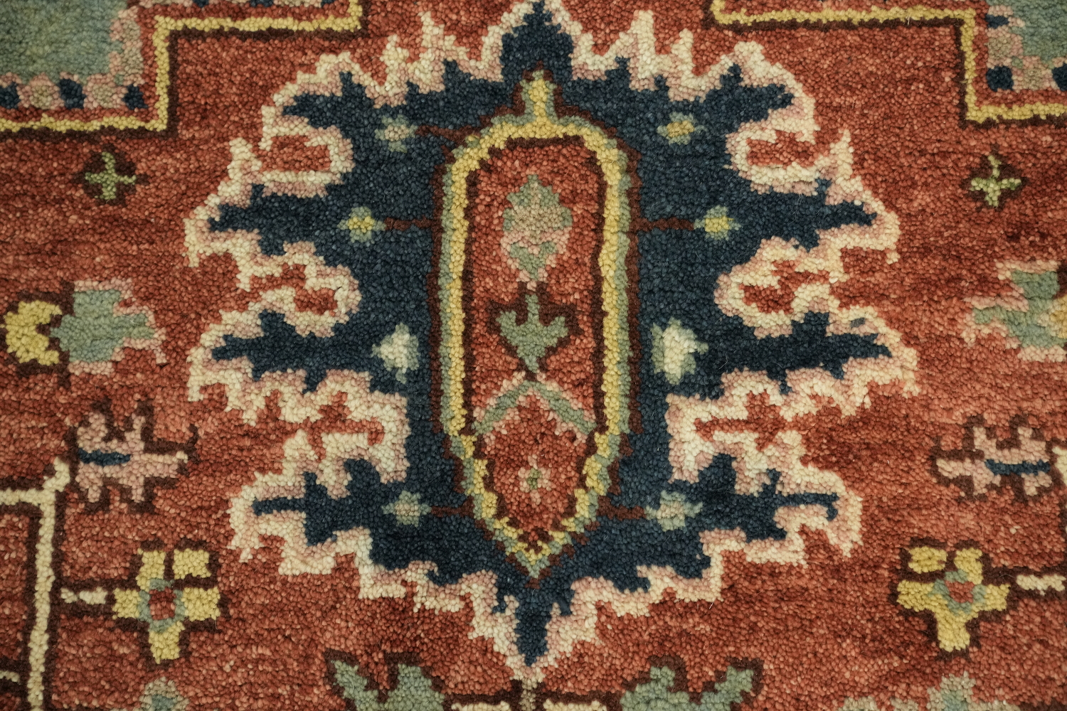 Traditional Geometric Heriz Serapi Style Area Rug, 8' x 10' Hand-Knotted Wool