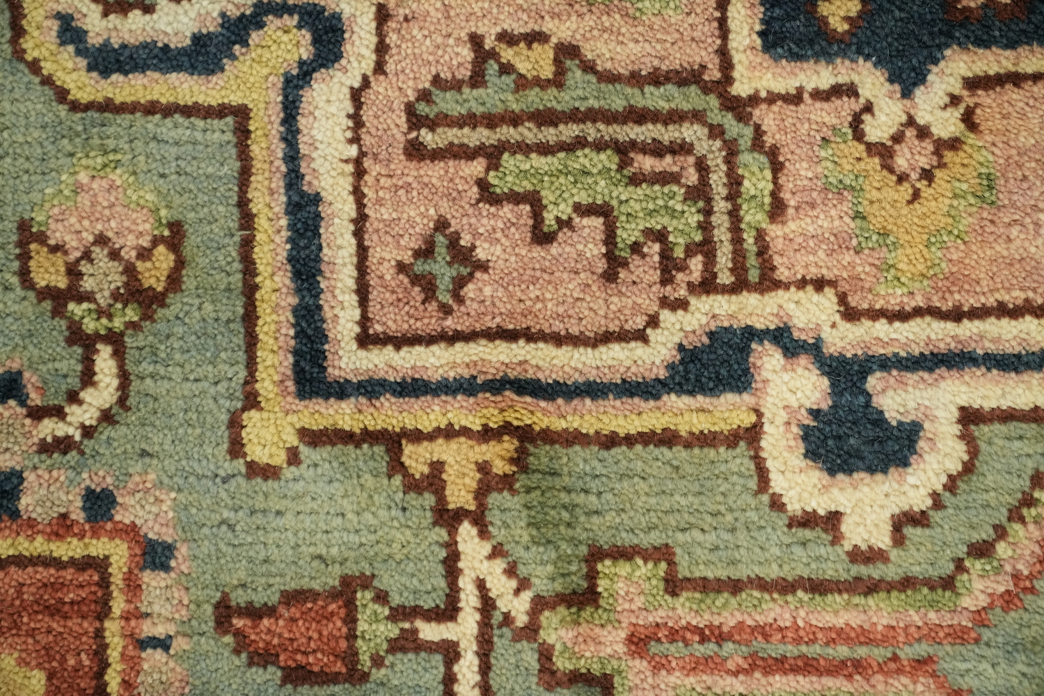 Traditional Geometric Heriz Serapi Style Area Rug, 8' x 10' Hand-Knotted Wool